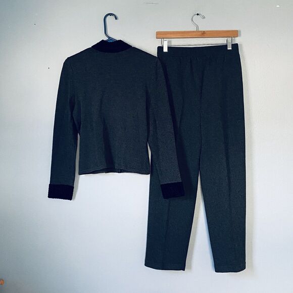Dunollie Looms VINTAGE Pant Suit Small Gray Wool Knit Gold Buttons Pleated Retro - Picture 2 of 11
